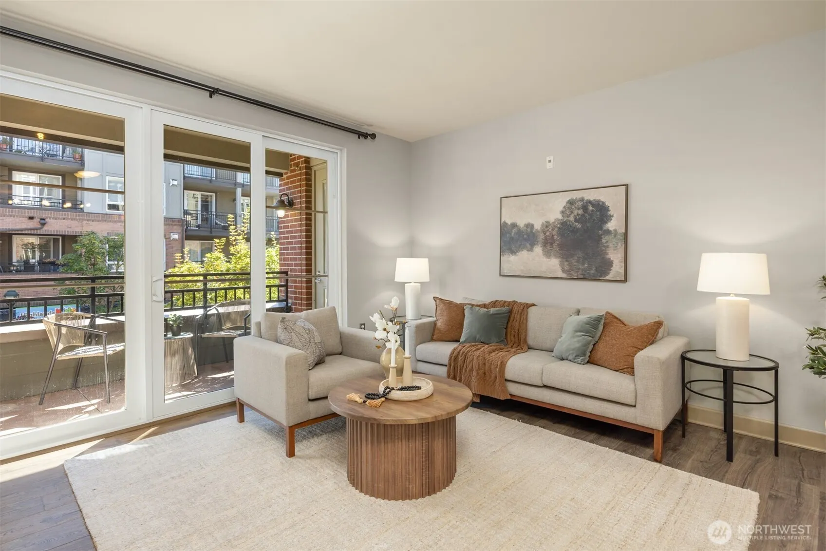 1880 25th Avenue NE #210, Issaquah, WA 98029