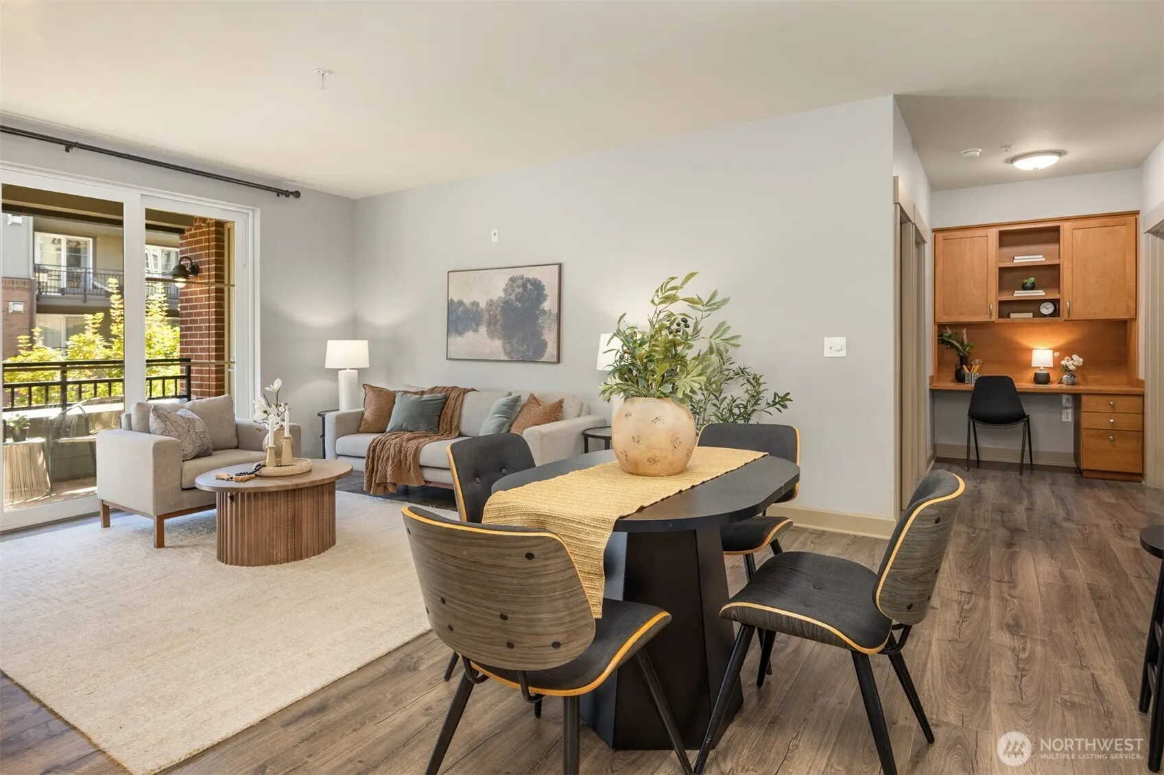 1880 25th Avenue NE #210, Issaquah, WA 98029