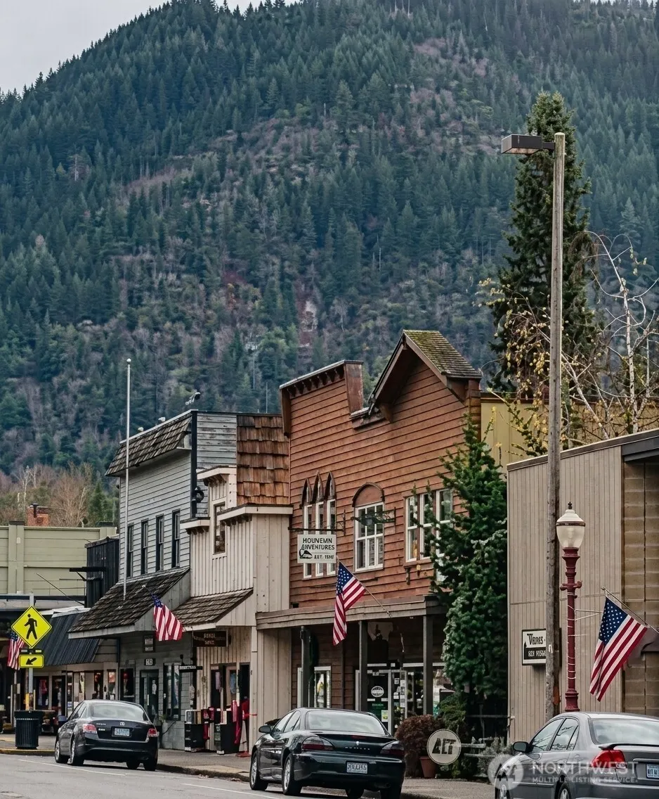 885 Front Street S, Issaquah, WA 98027