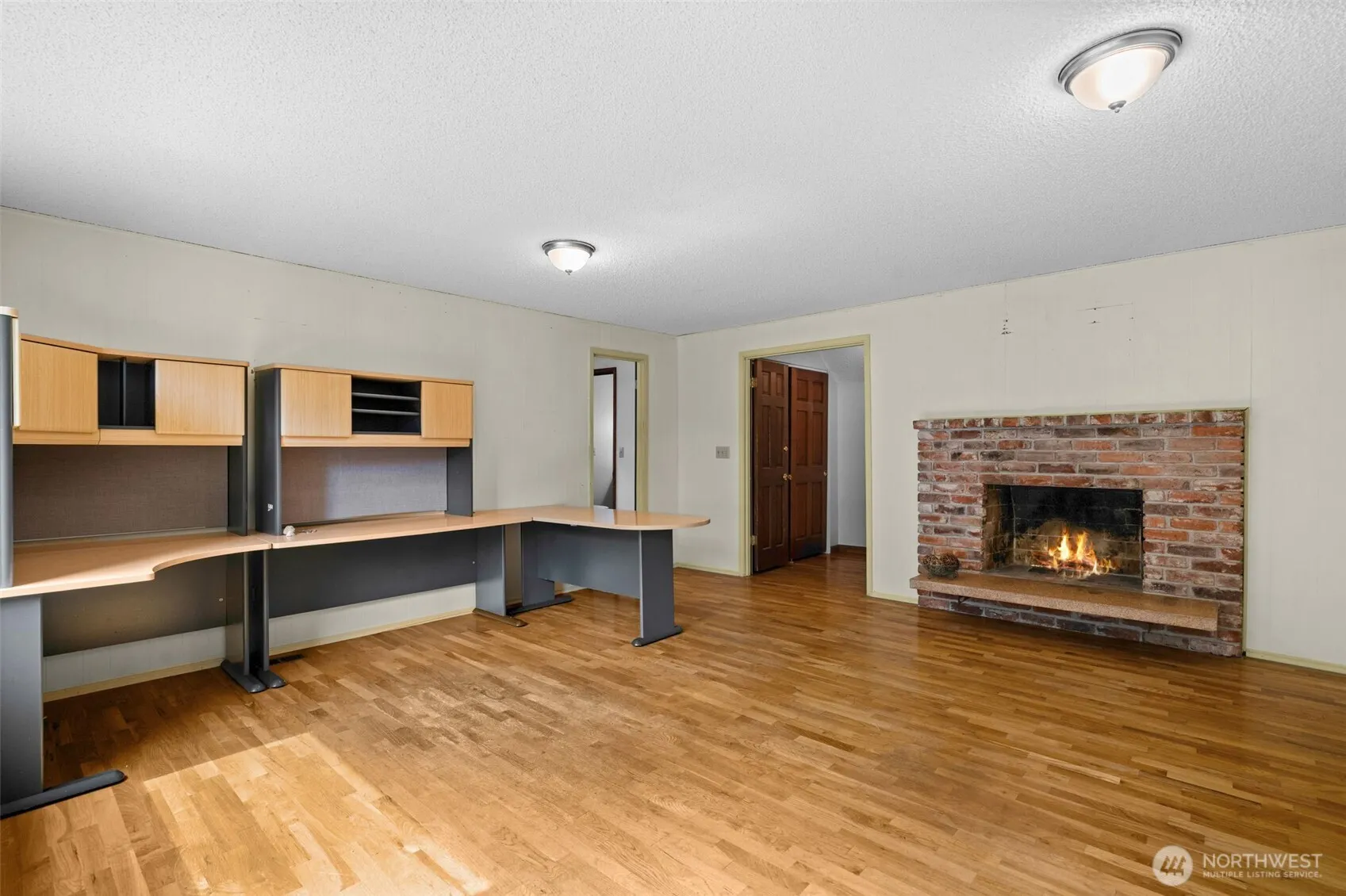 25235 SE Mirrormont Drive , Issaquah, WA 98027