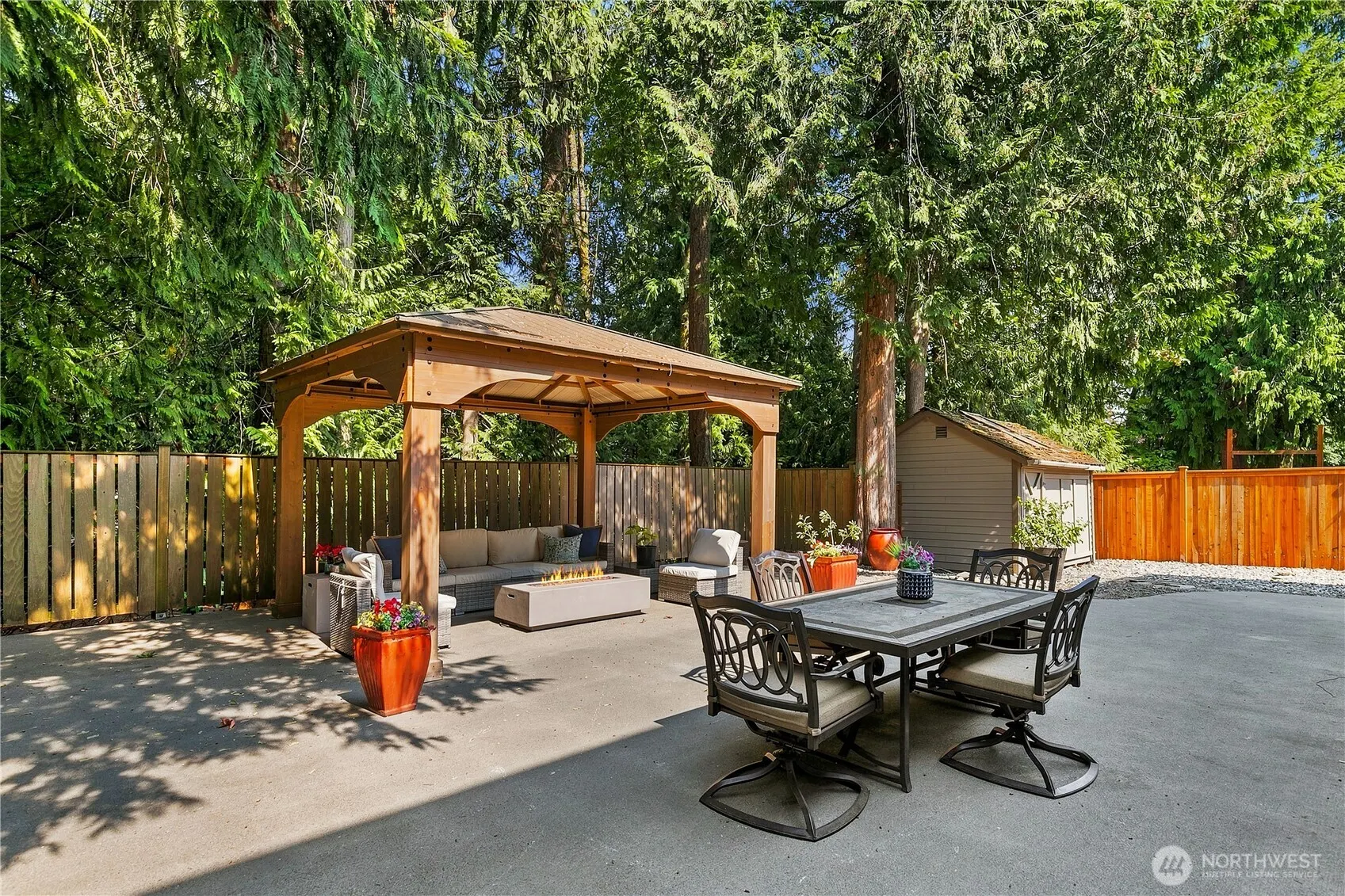 23046 NE 19th Drive , Sammamish, WA 98074