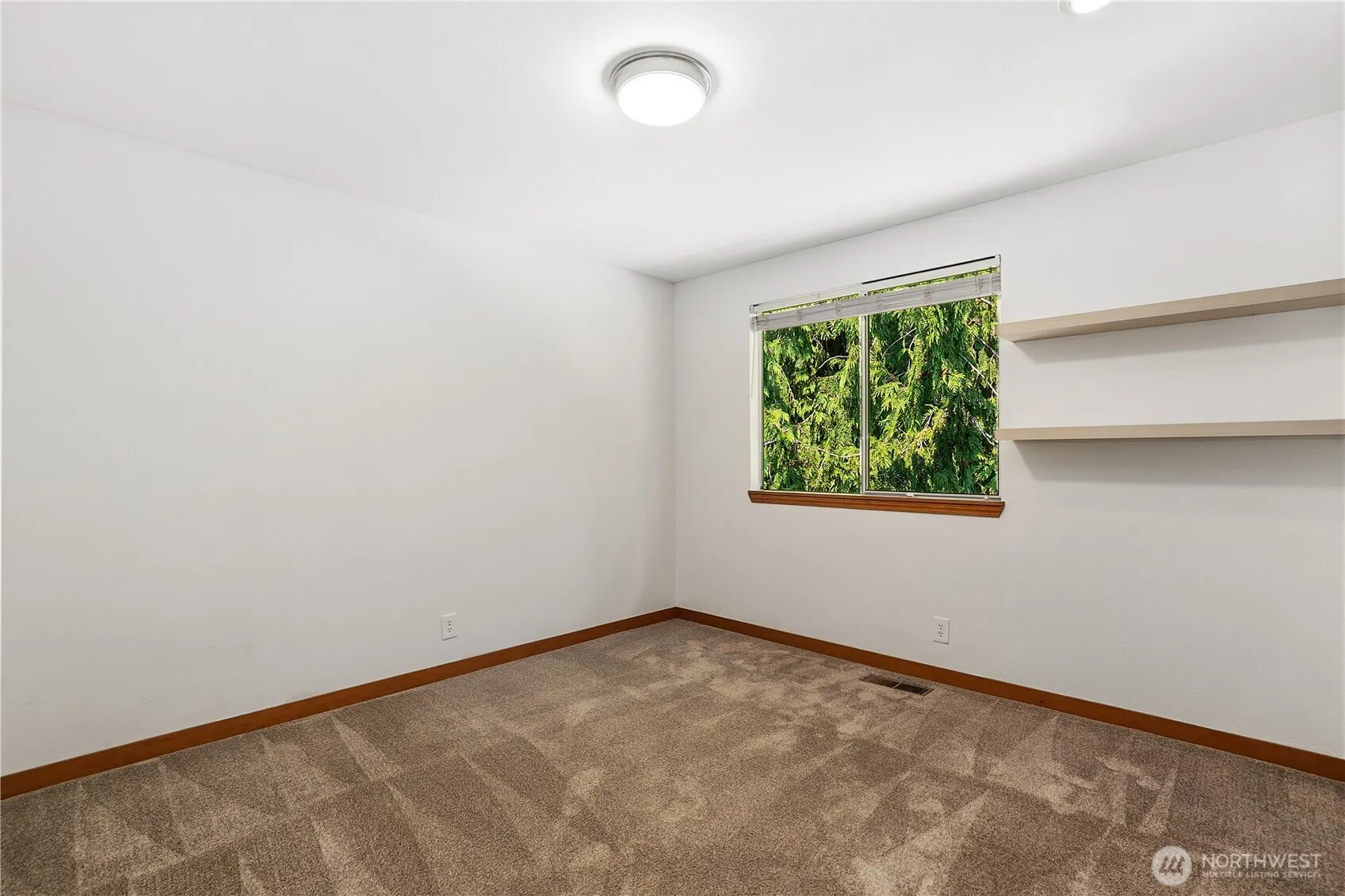 23046 NE 19th Drive , Sammamish, WA 98074