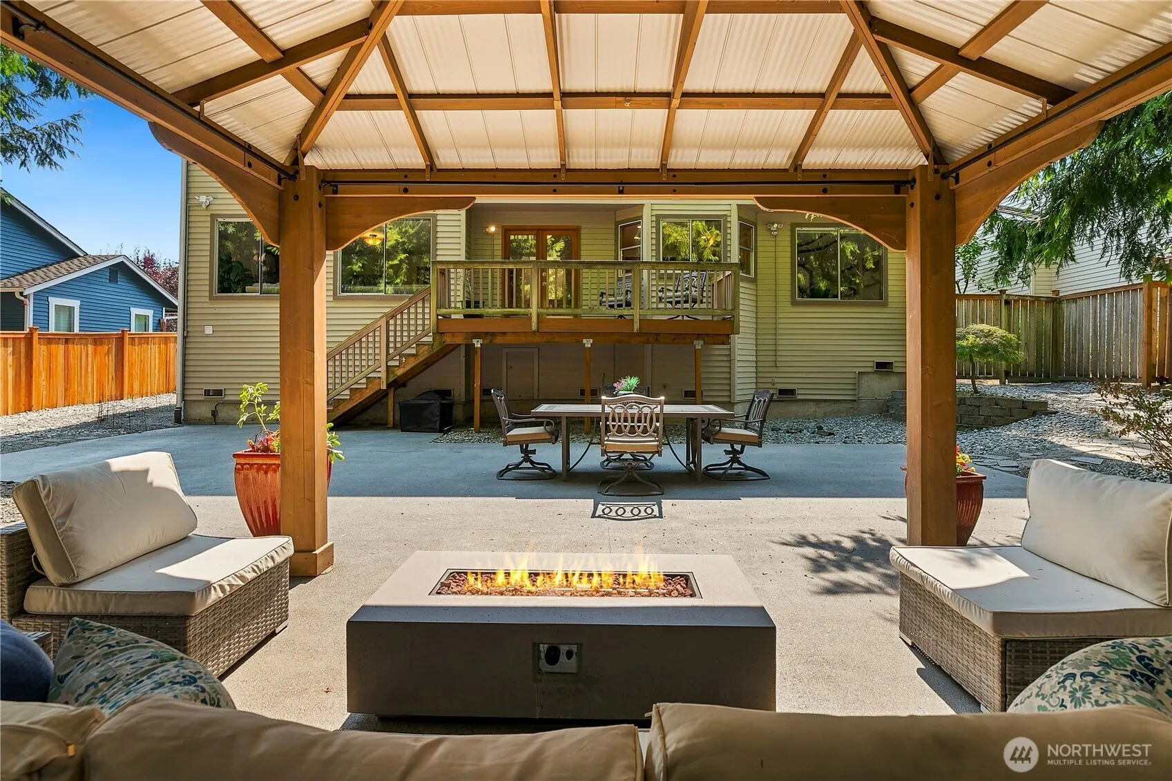 23046 NE 19th Drive , Sammamish, WA 98074
