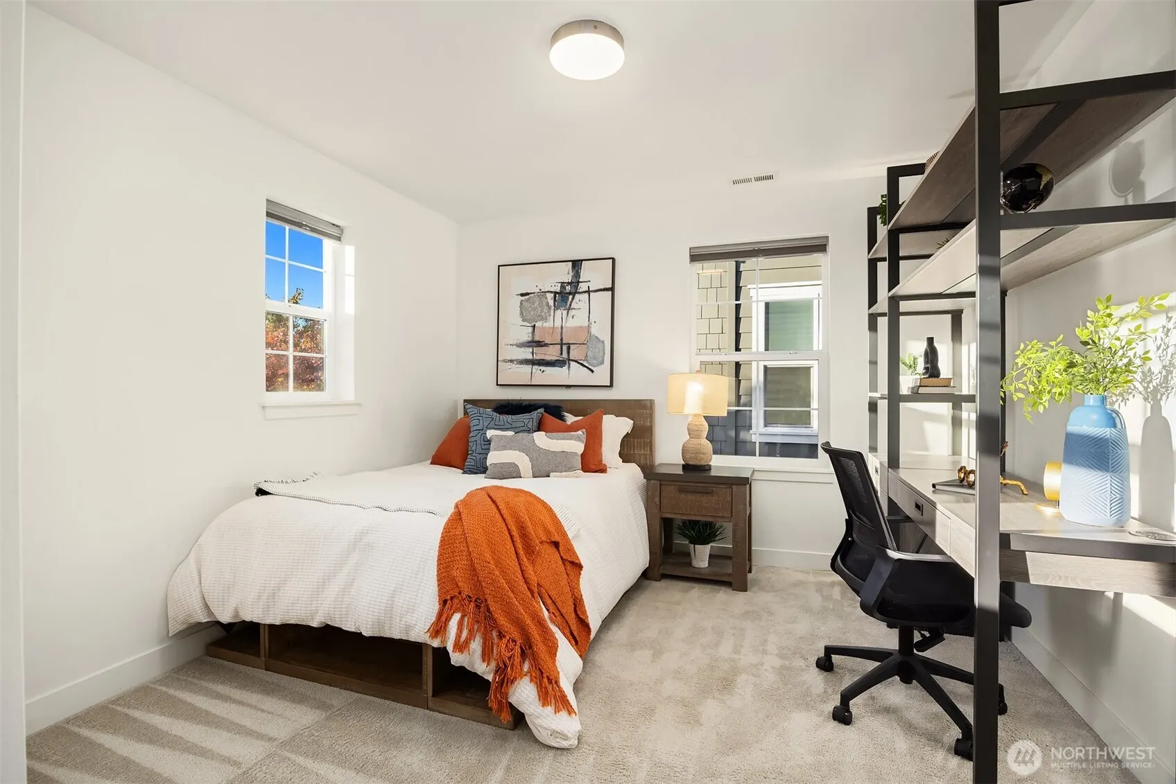 957 Pine Crest Circle NE, Issaquah, WA 98029