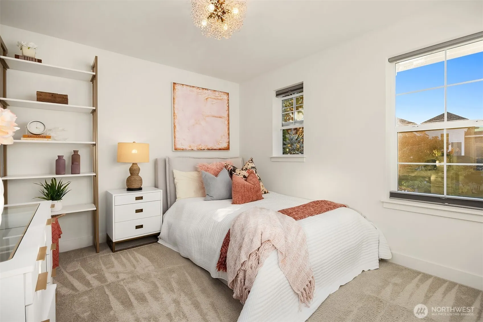 957 Pine Crest Circle NE, Issaquah, WA 98029
