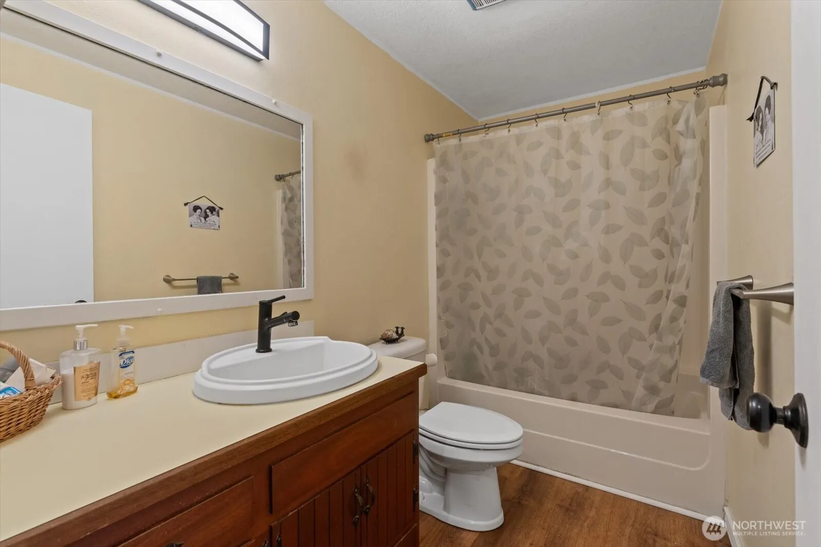 19224 Sprague Drive , Bothell, WA 98012-7021