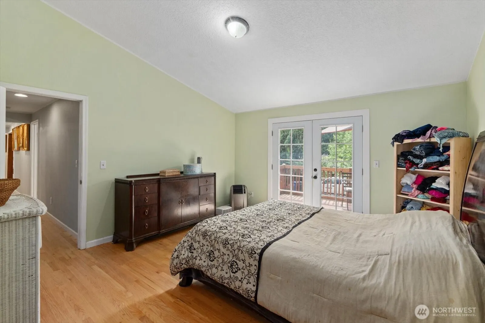 19224 Sprague Drive , Bothell, WA 98012-7021