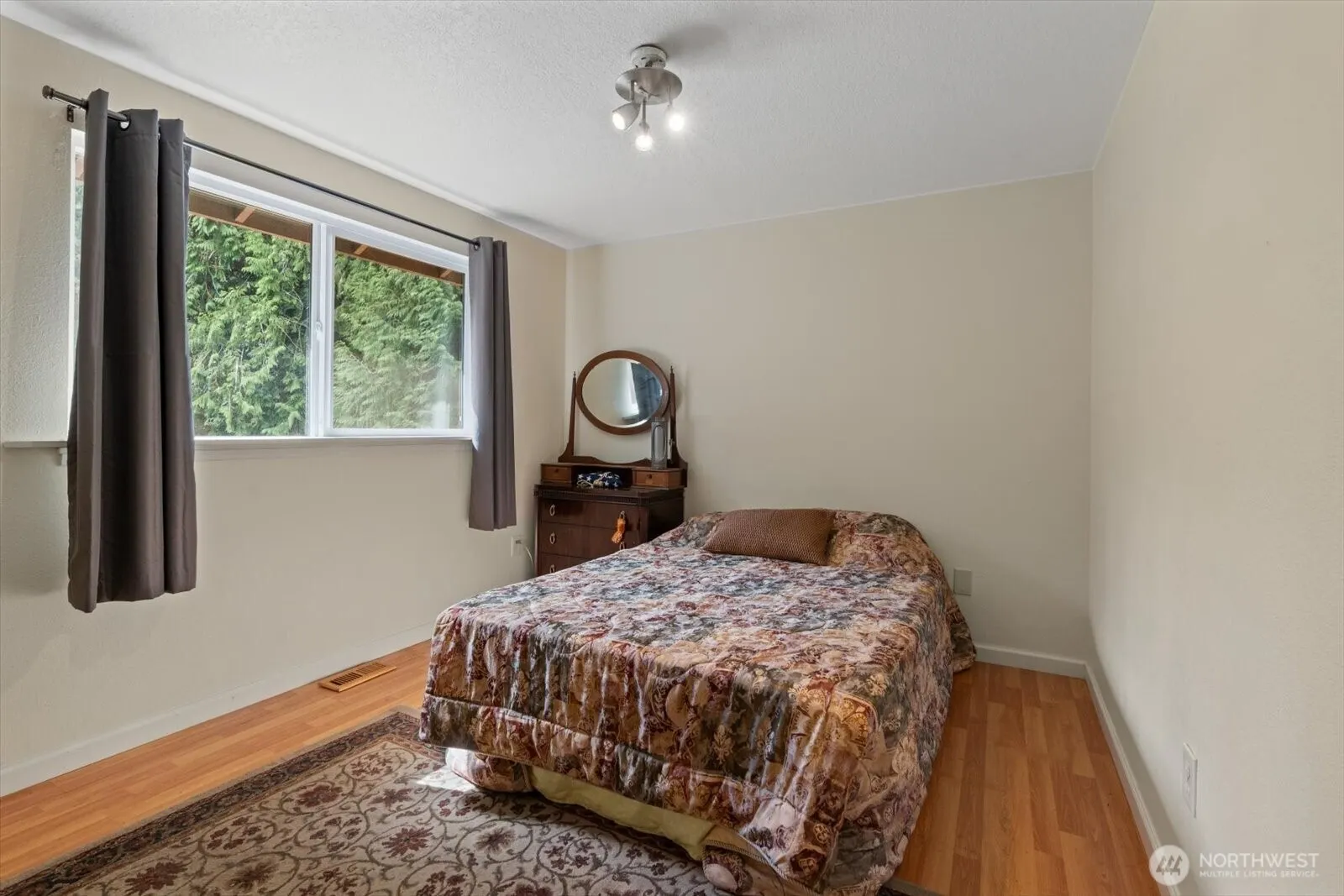 19224 Sprague Drive , Bothell, WA 98012-7021