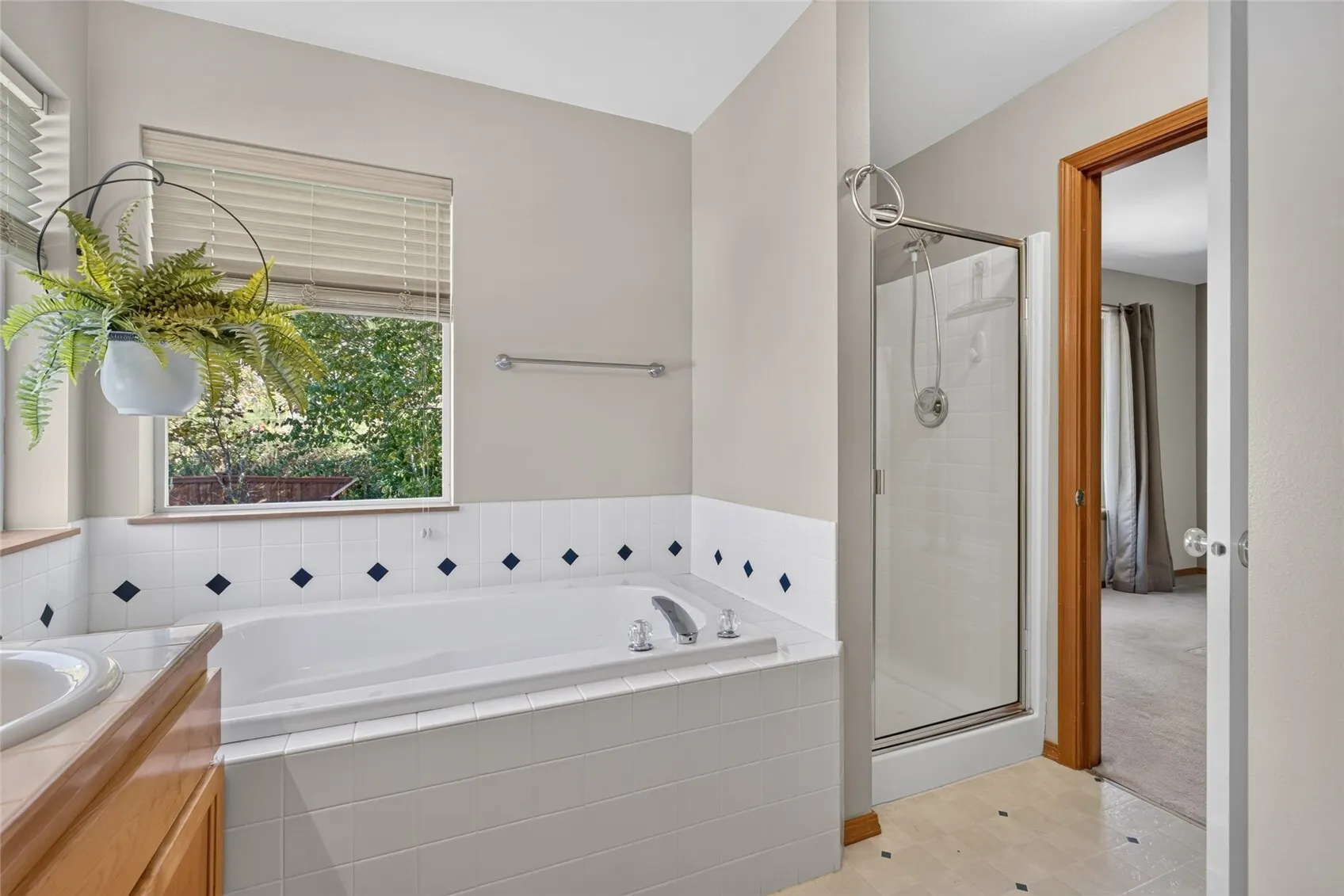 1223 199th Street SW, Lynnwood, WA 98036
