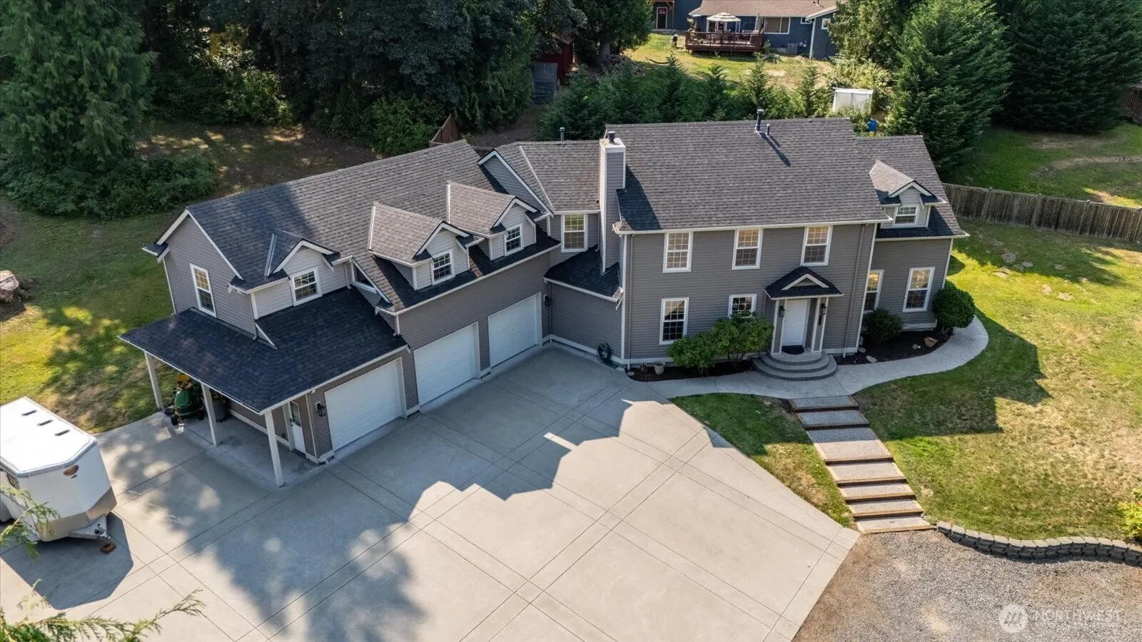 21810 57th Avenue SE, Woodinville, WA 98072