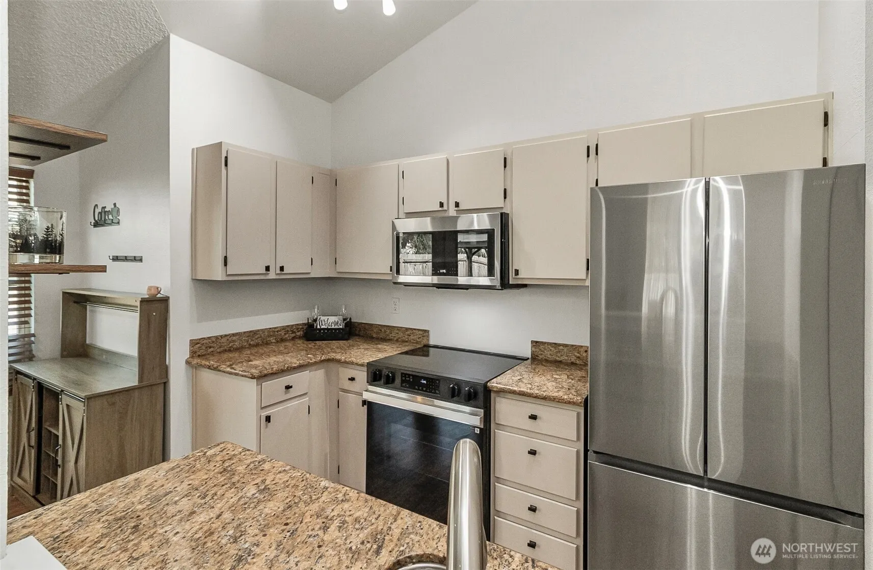 11510 SE 215th Street , Kent, WA 98031