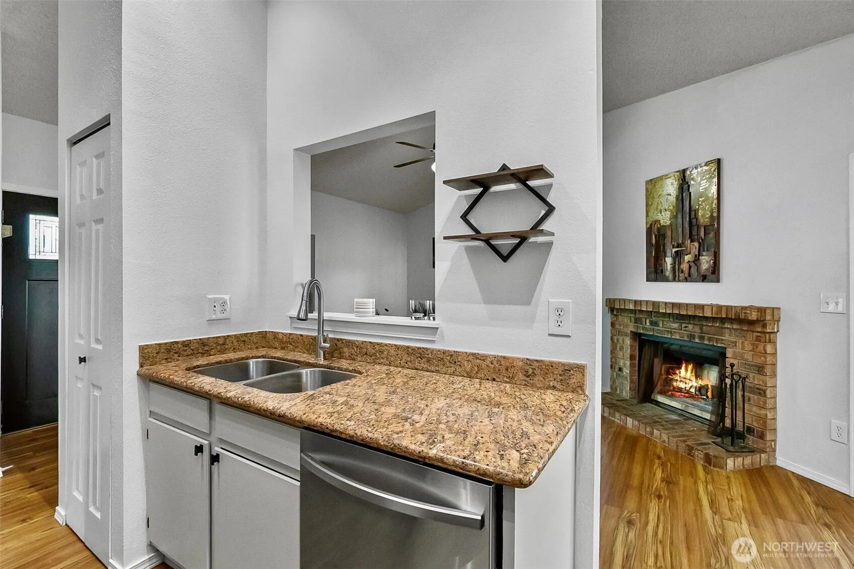 11510 SE 215th Street , Kent, WA 98031