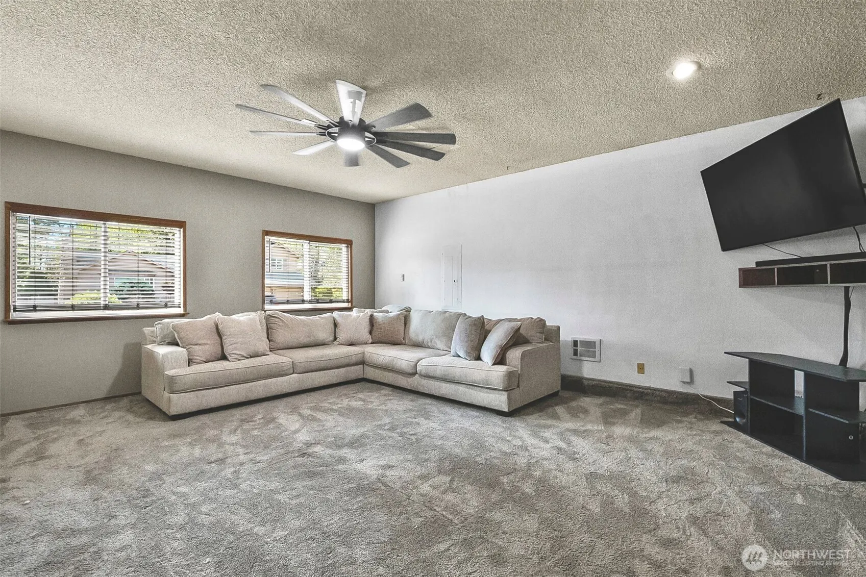 11510 SE 215th Street , Kent, WA 98031