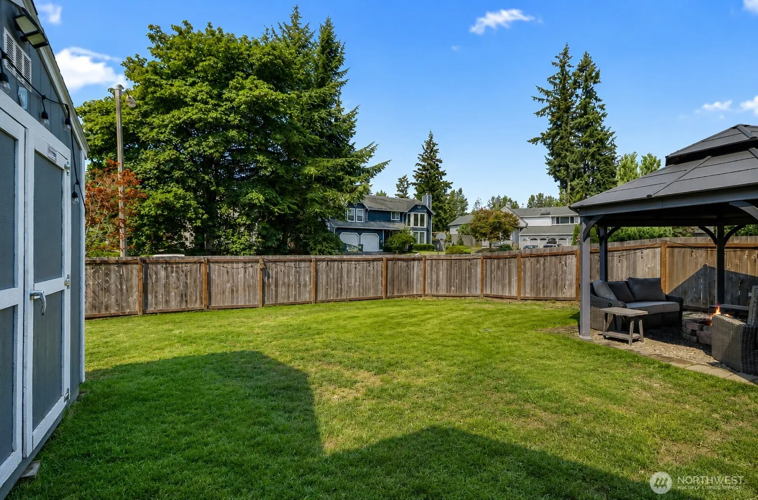 11510 SE 215th Street , Kent, WA 98031