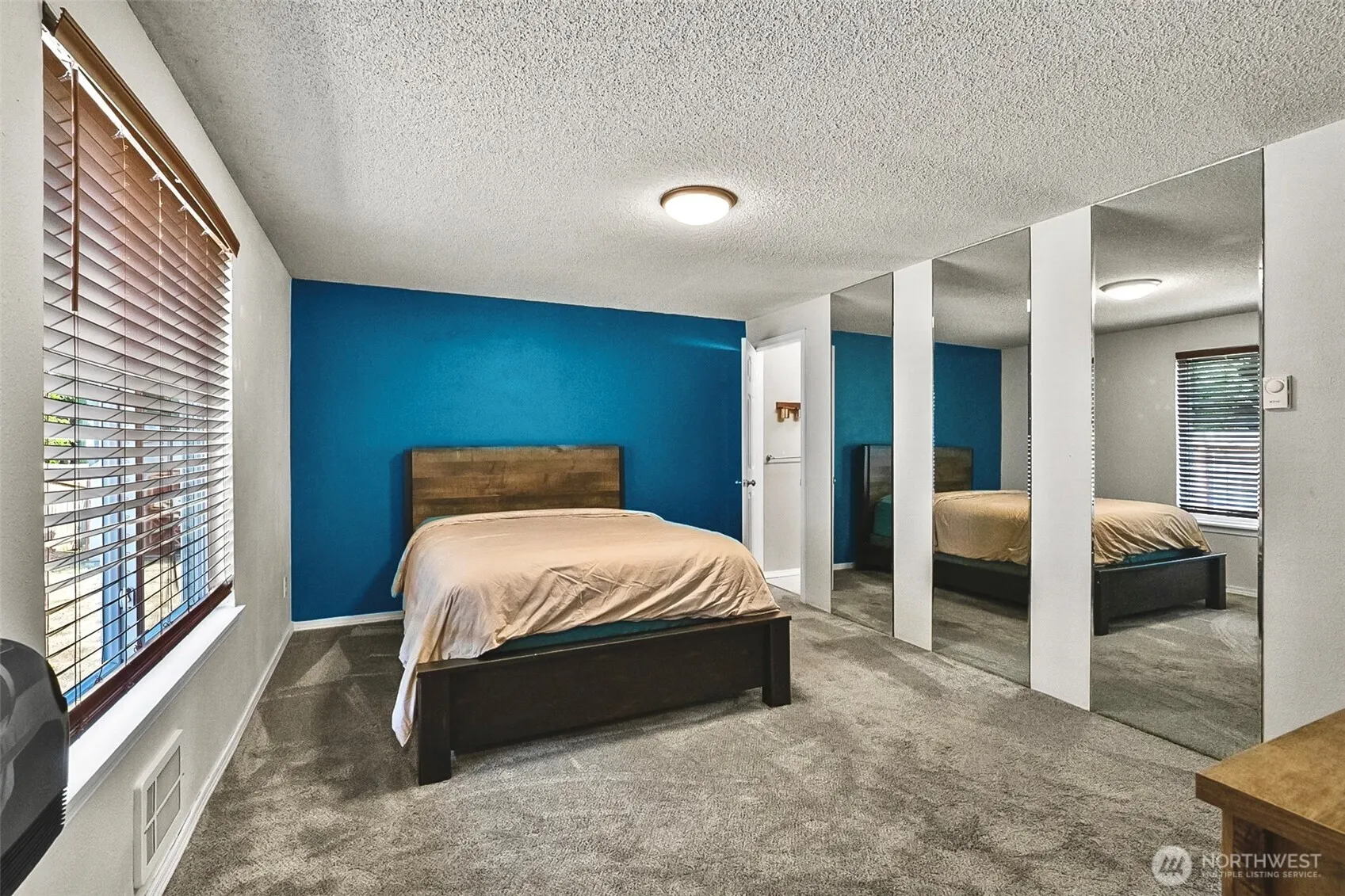 11510 SE 215th Street , Kent, WA 98031