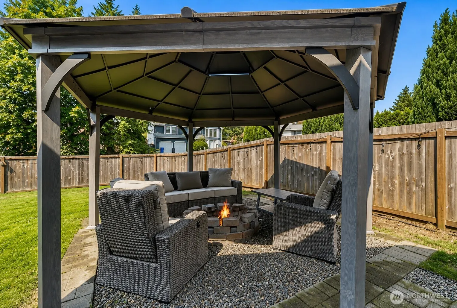 11510 SE 215th Street , Kent, WA 98031