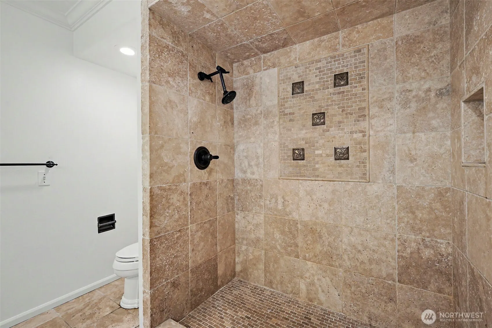 2235 Sahalee Drive E, Sammamish, WA 98074