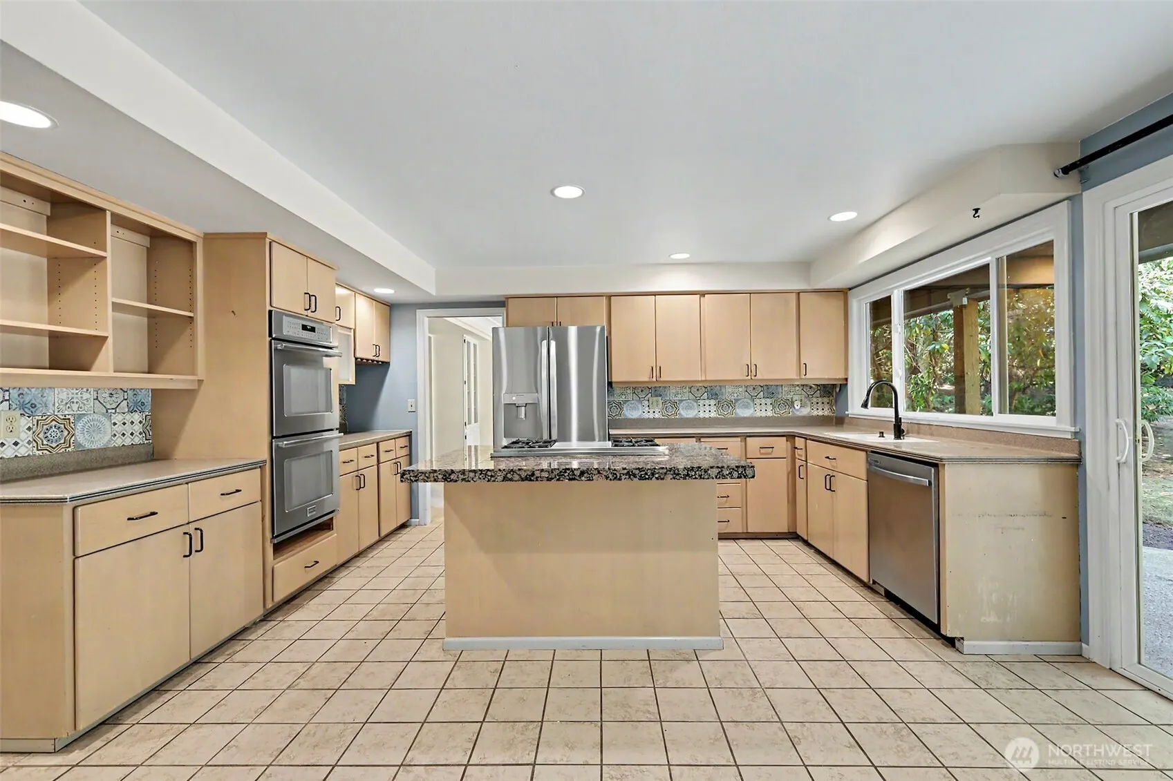 2235 Sahalee Drive E, Sammamish, WA 98074