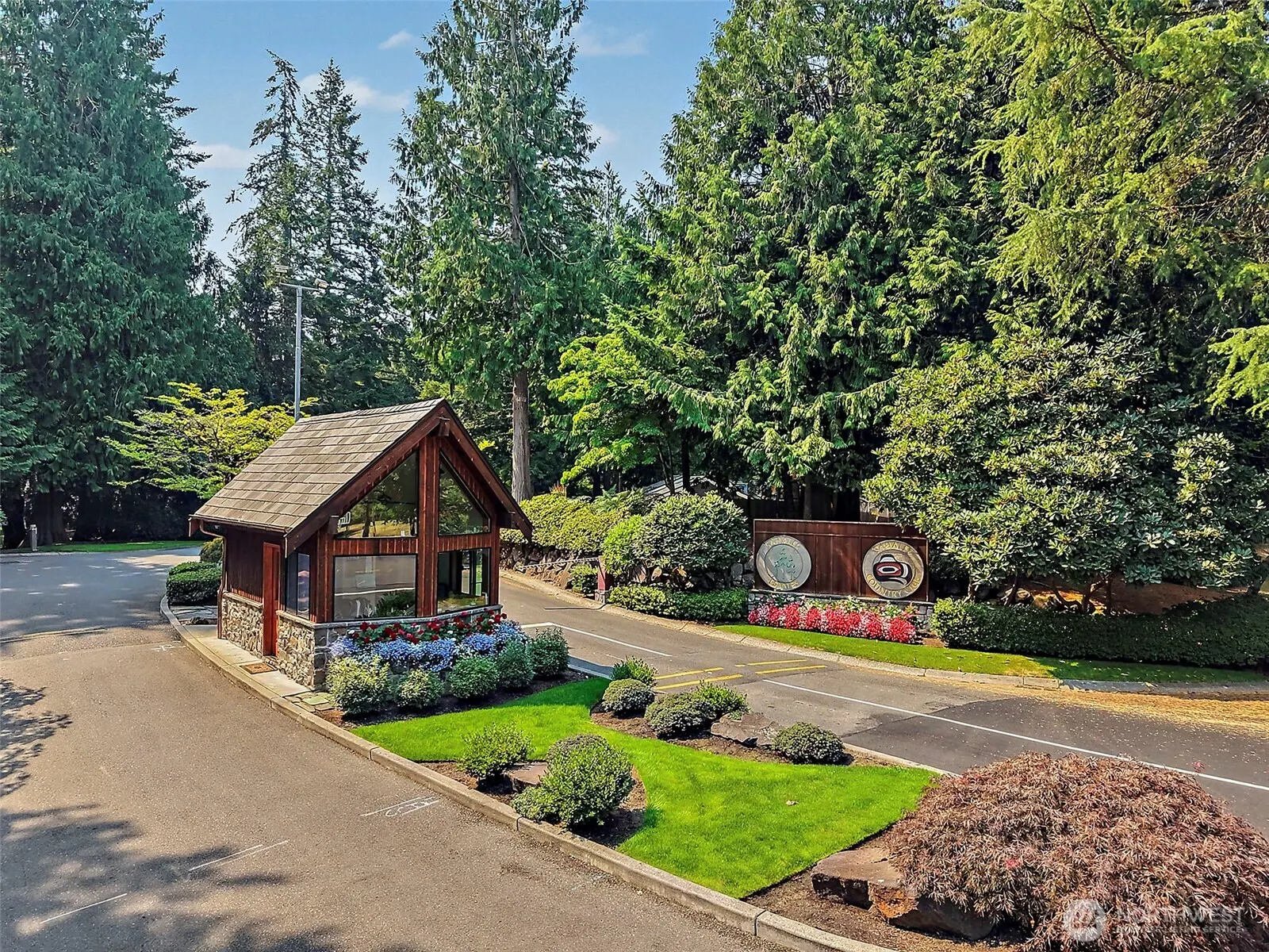 2235 Sahalee Drive E, Sammamish, WA 98074