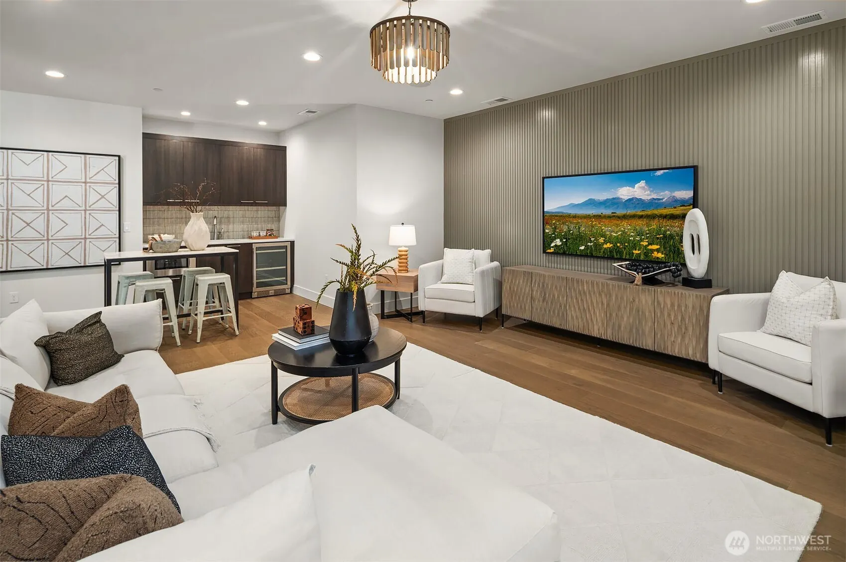 12622 SE 27th Street , Bellevue, WA 98005