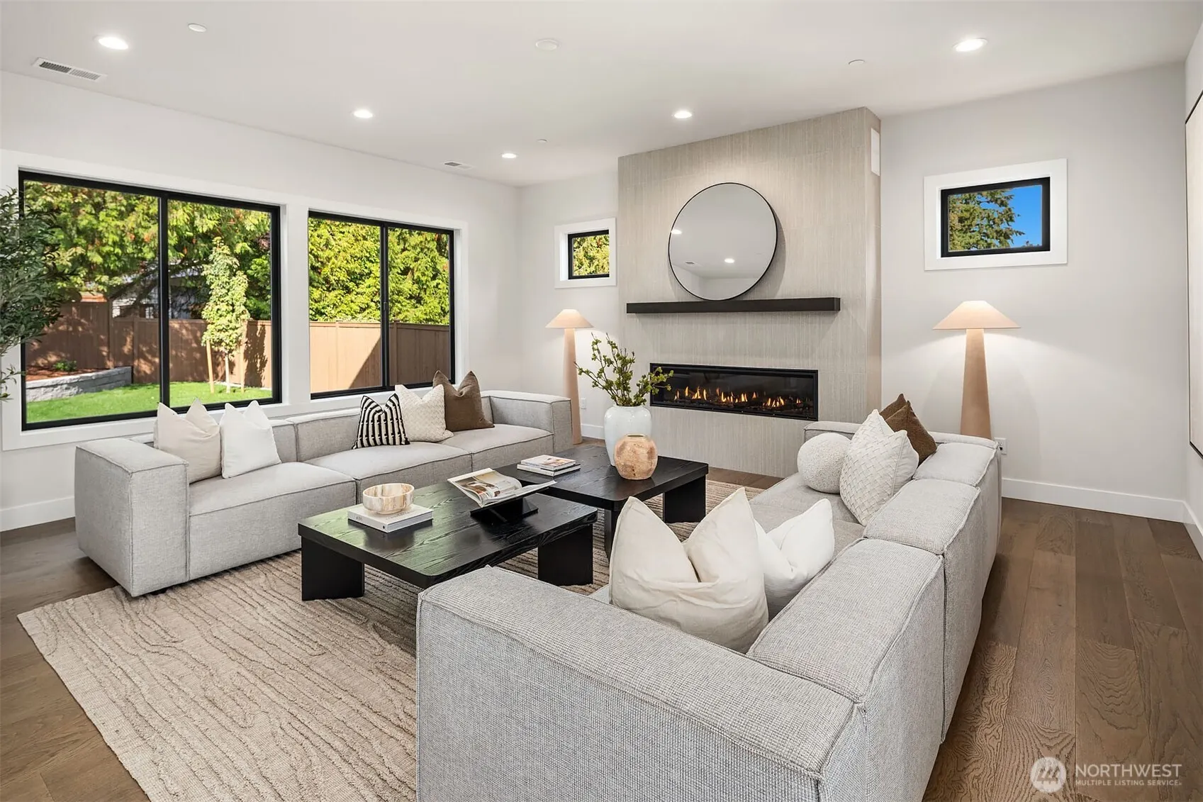12622 SE 27th Street , Bellevue, WA 98005