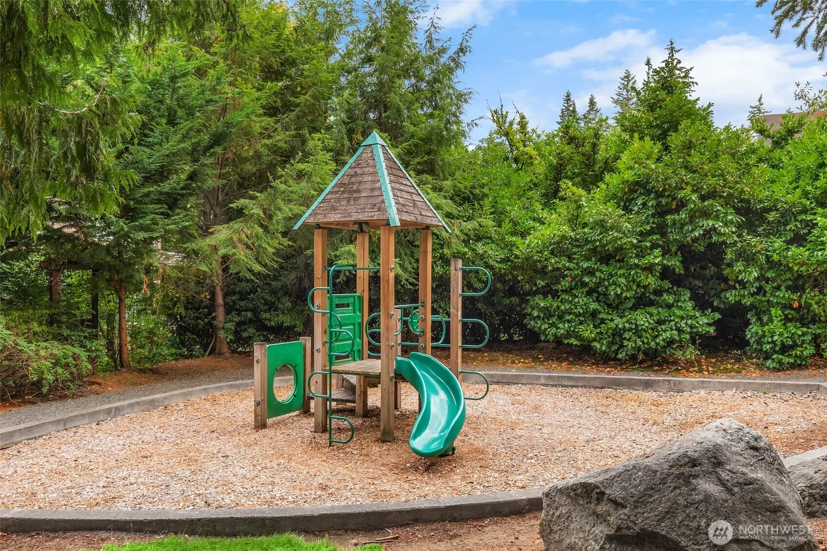 17019 NE 118th Way , Redmond, WA 98052