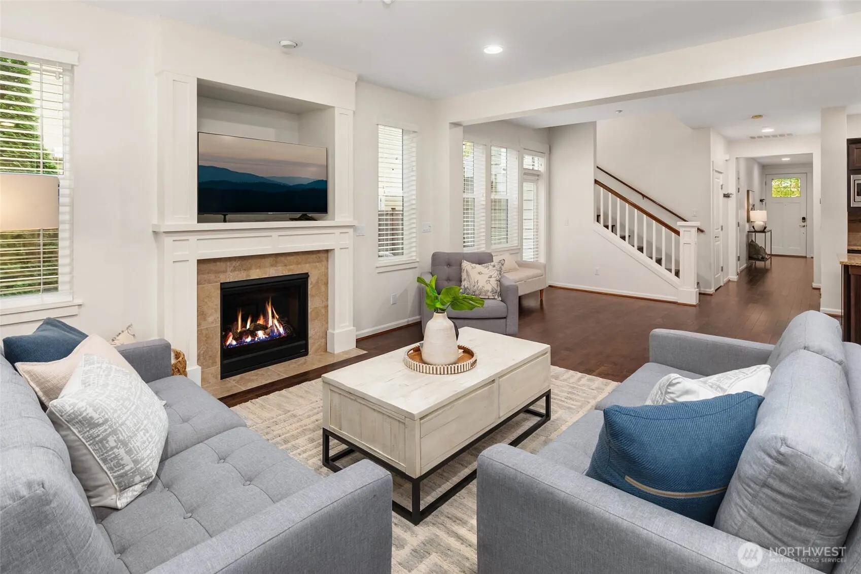 17019 NE 118th Way , Redmond, WA 98052
