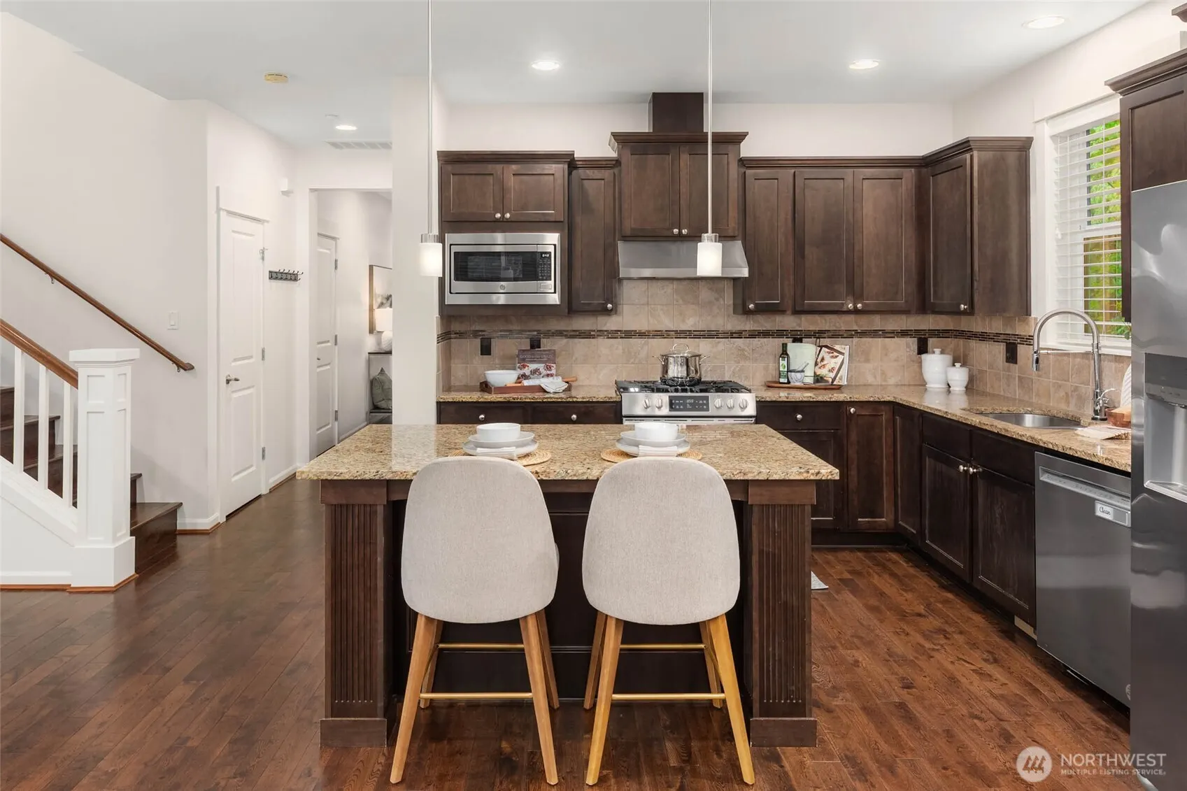 17019 NE 118th Way , Redmond, WA 98052