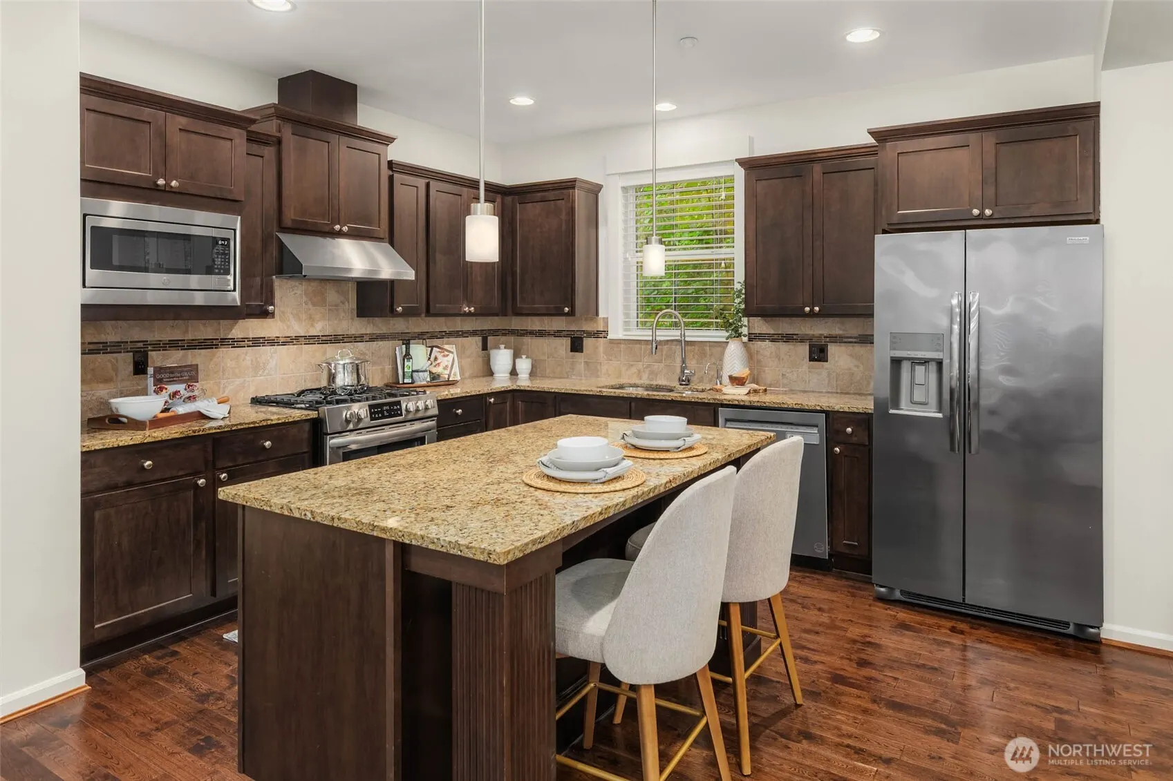 17019 NE 118th Way , Redmond, WA 98052