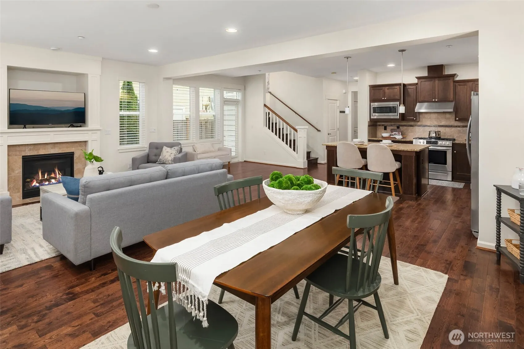 17019 NE 118th Way , Redmond, WA 98052