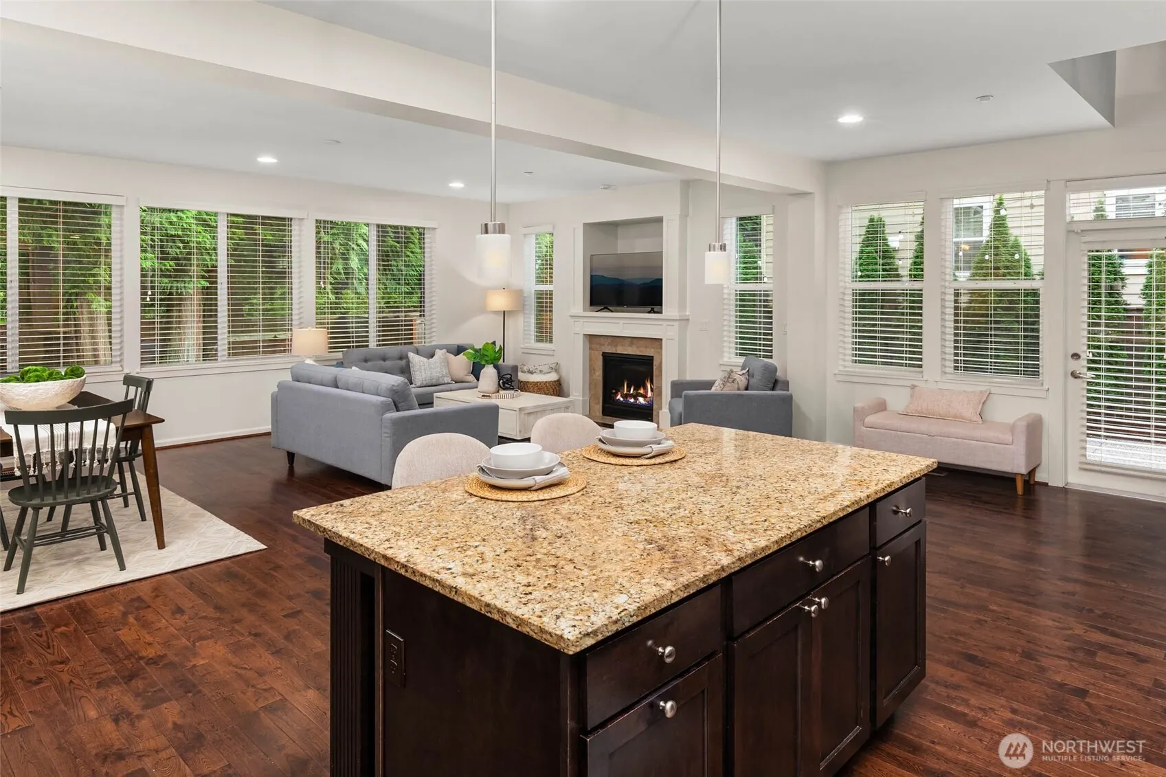 17019 NE 118th Way , Redmond, WA 98052