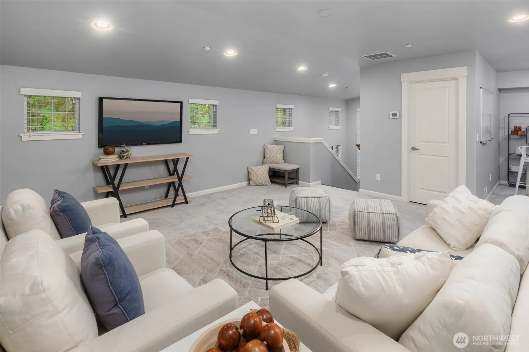 17019 NE 118th Way , Redmond, WA 98052