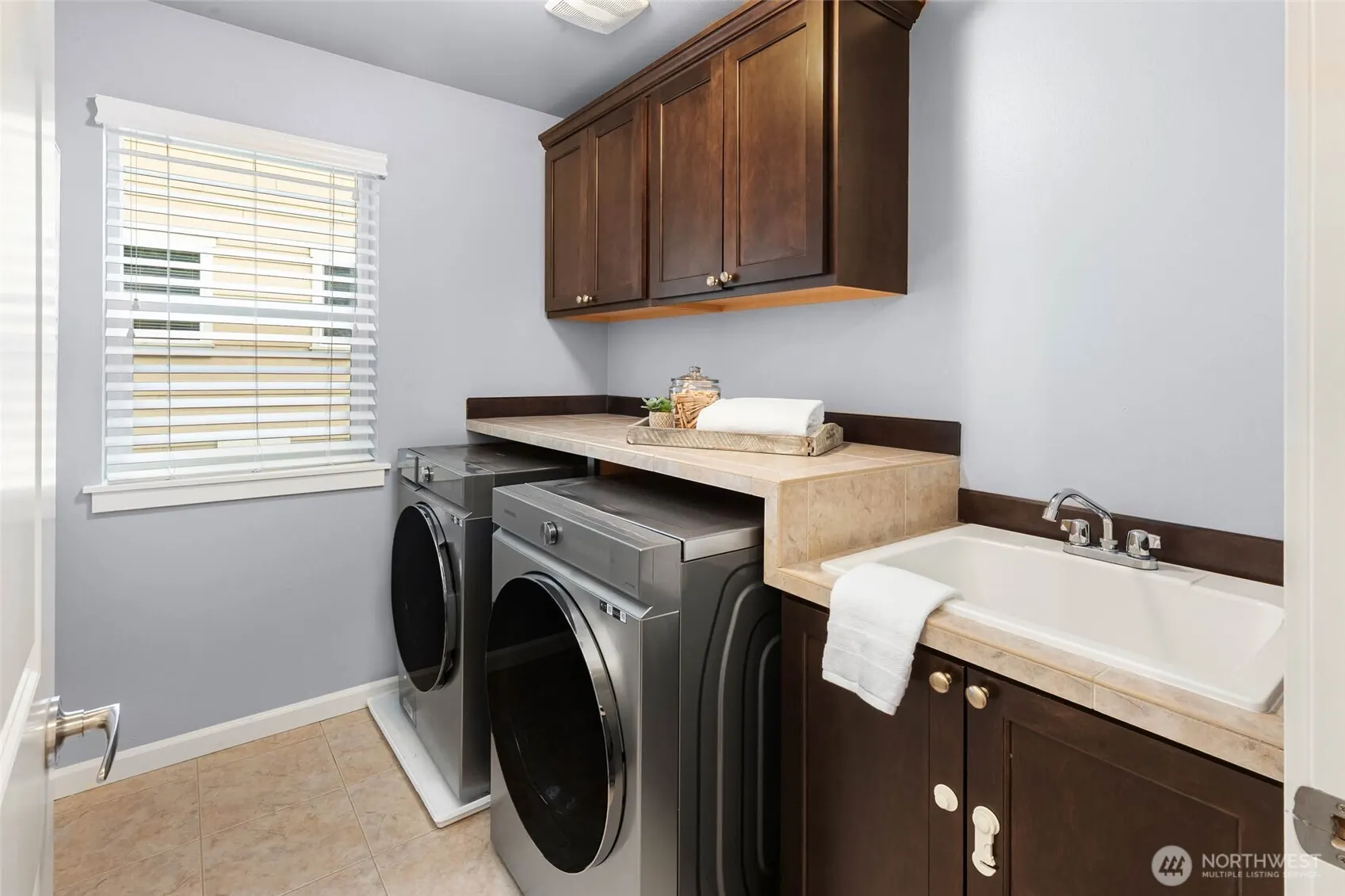 17019 NE 118th Way , Redmond, WA 98052