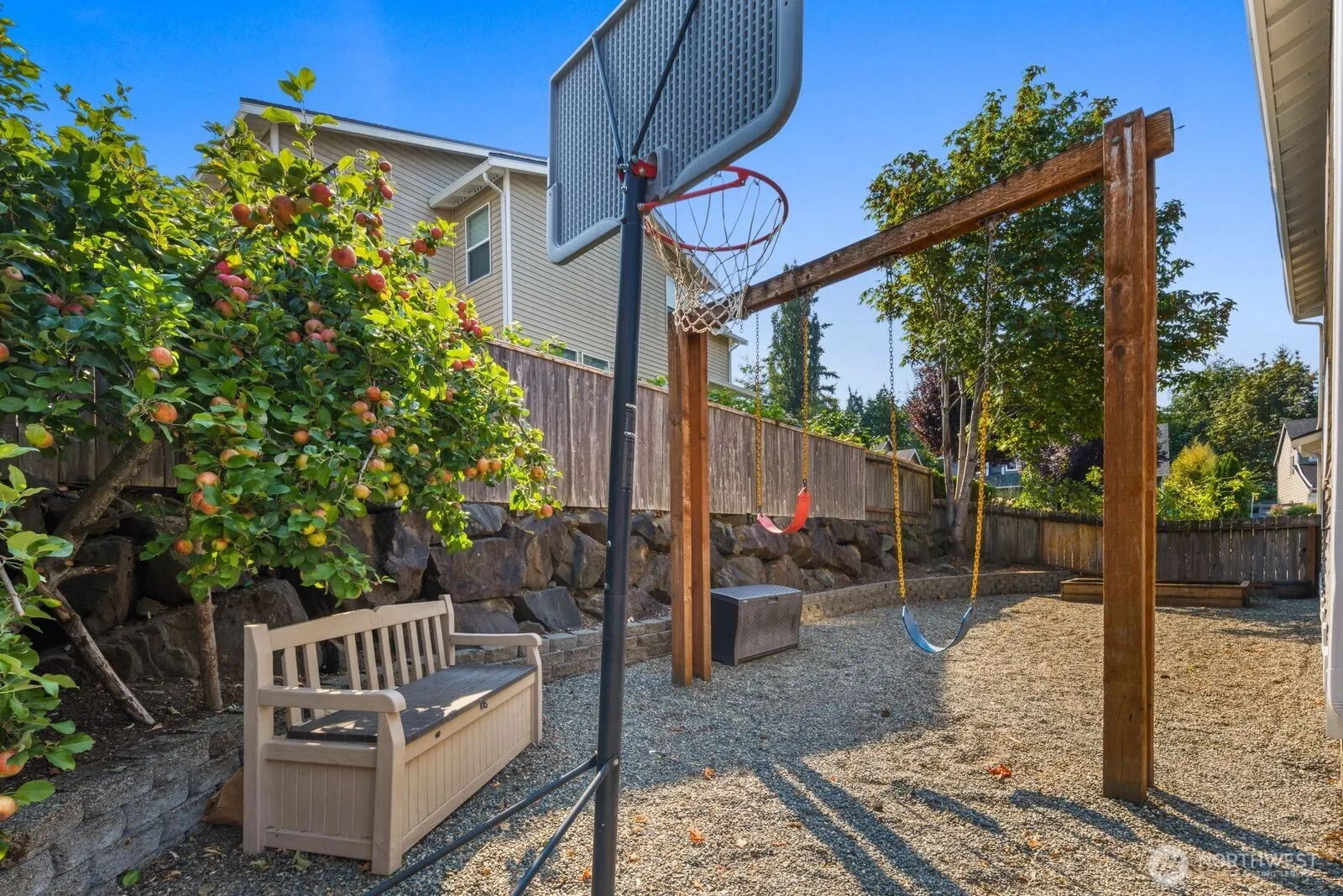 14020 SE 282nd Street , Kent, WA 98042-3915