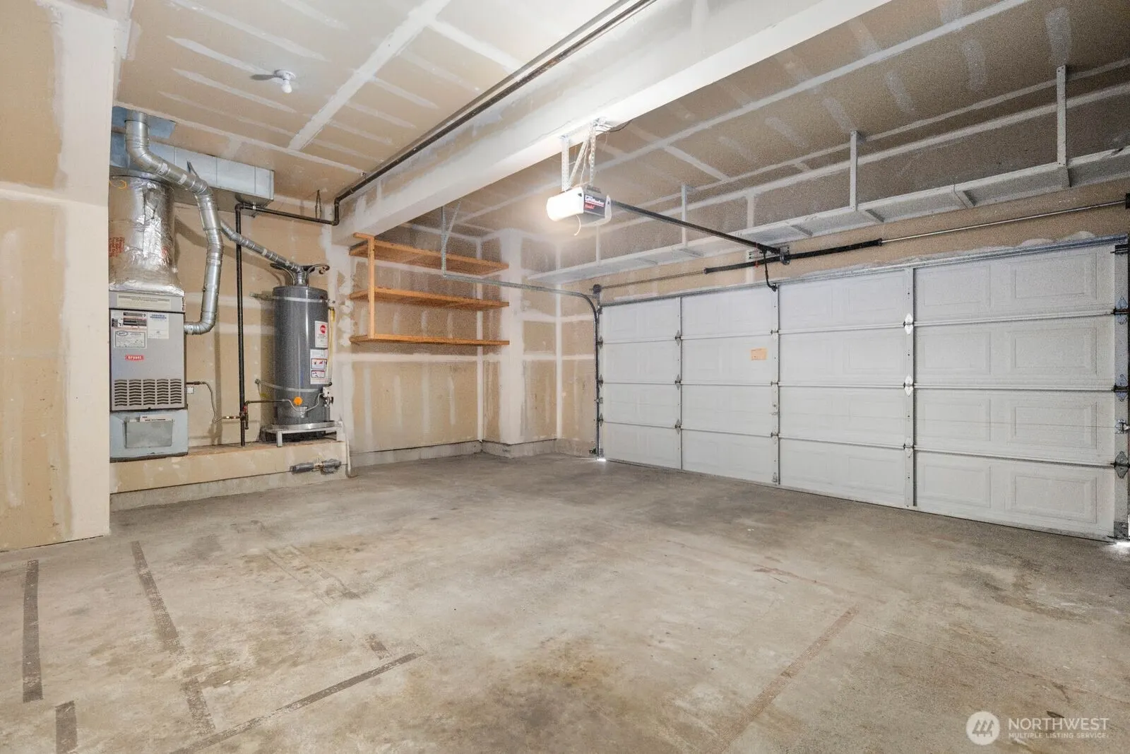 14020 SE 282nd Street , Kent, WA 98042-3915