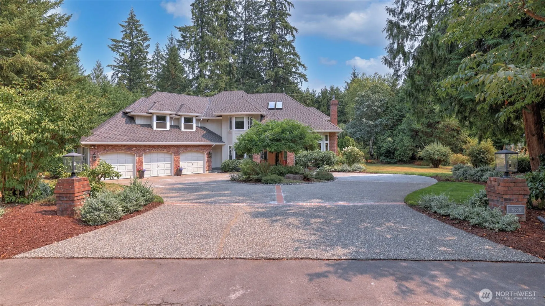 15336 188th Avenue NE, Woodinville, WA 98072