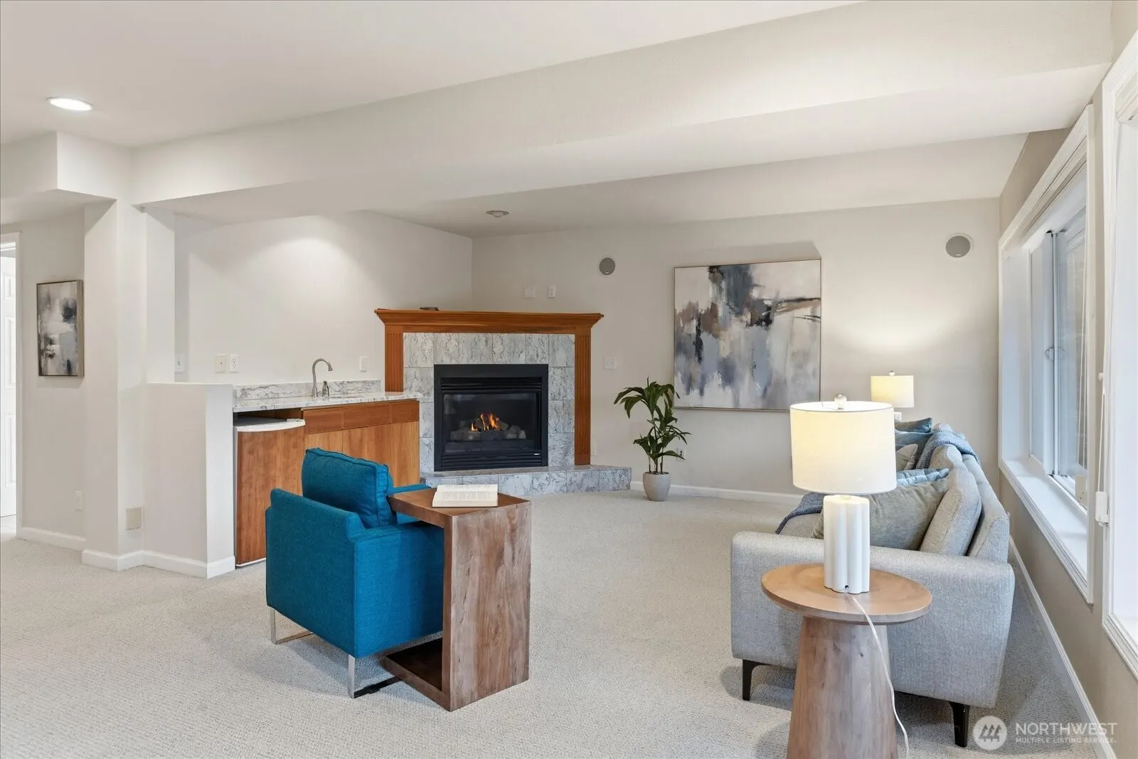 2053 E Beaver Lake Drive SE, Sammamish, WA 98075