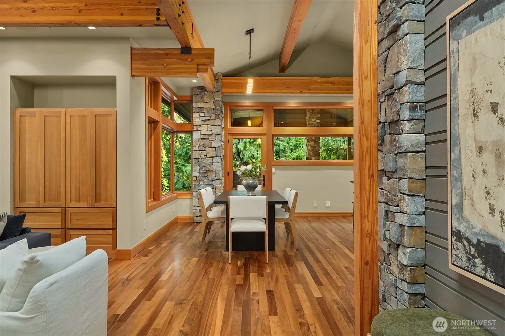 11811 184th Avenue NE, Redmond, WA 98052