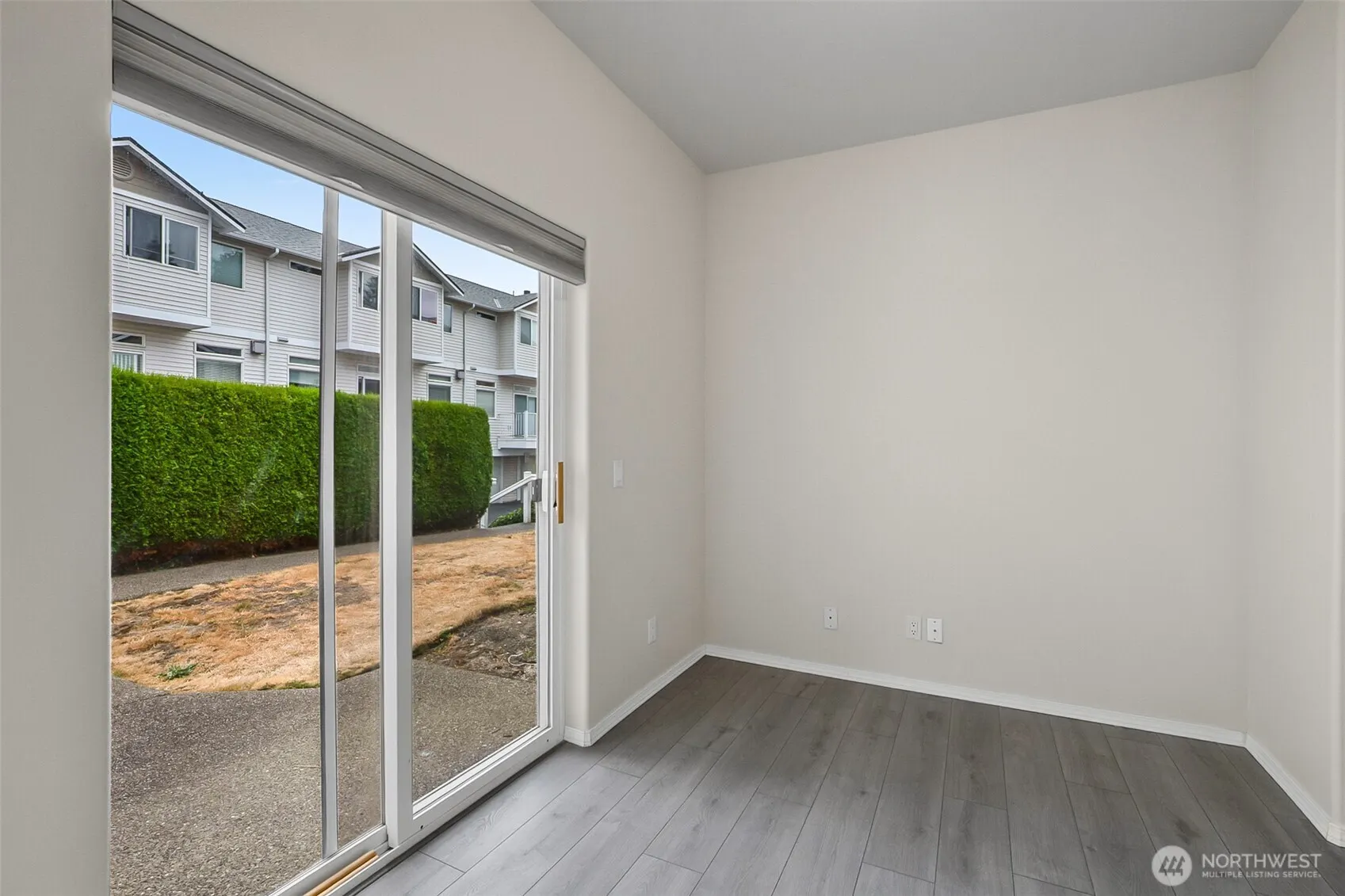 4133 156th Street SW #13, Lynnwood, WA 98087