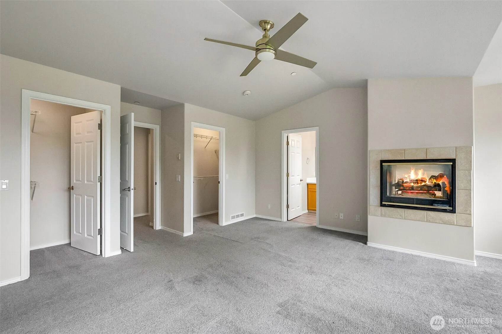 4133 156th Street SW #13, Lynnwood, WA 98087