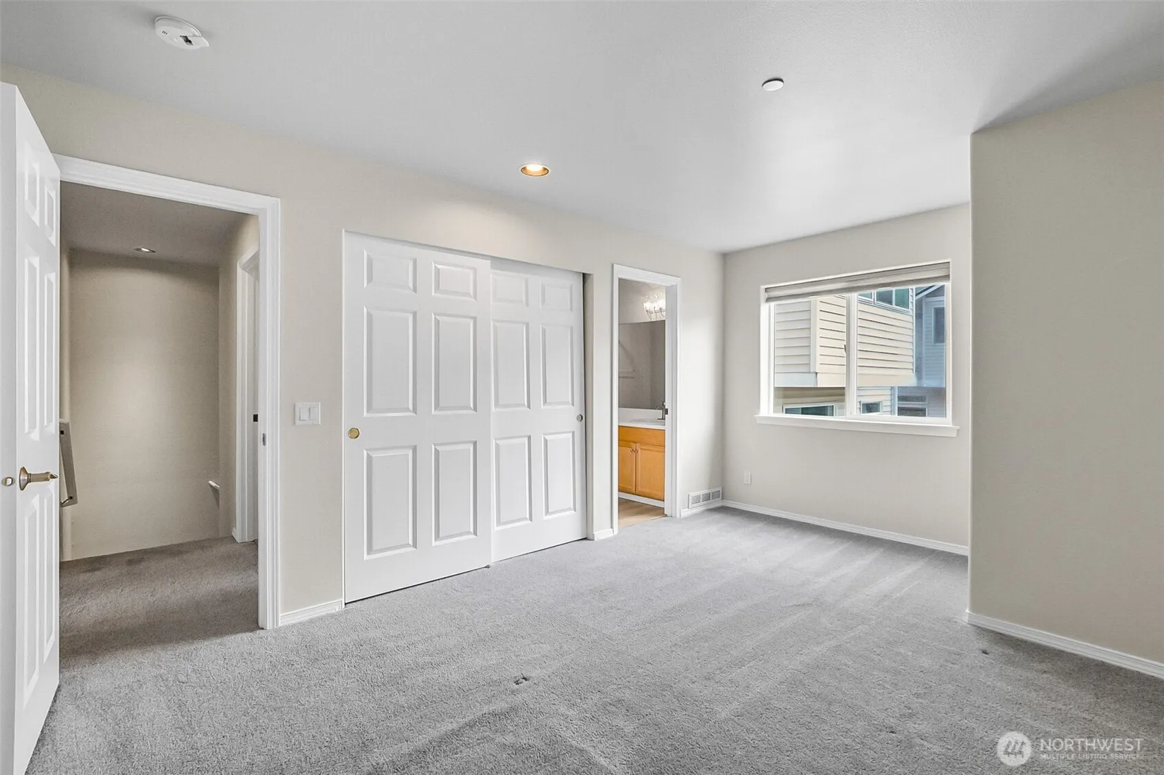 4133 156th Street SW #13, Lynnwood, WA 98087