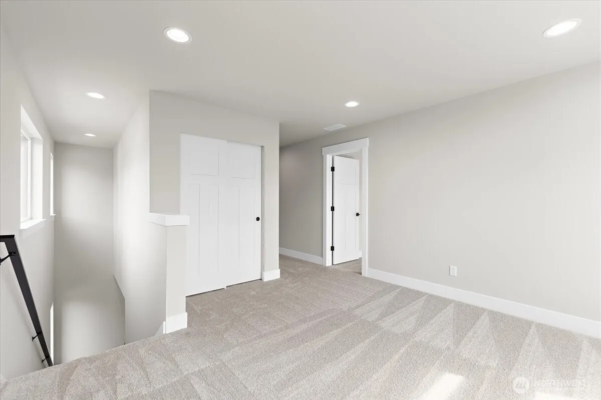 221 156th Place SW #MG 08, Lynnwood, WA 98087