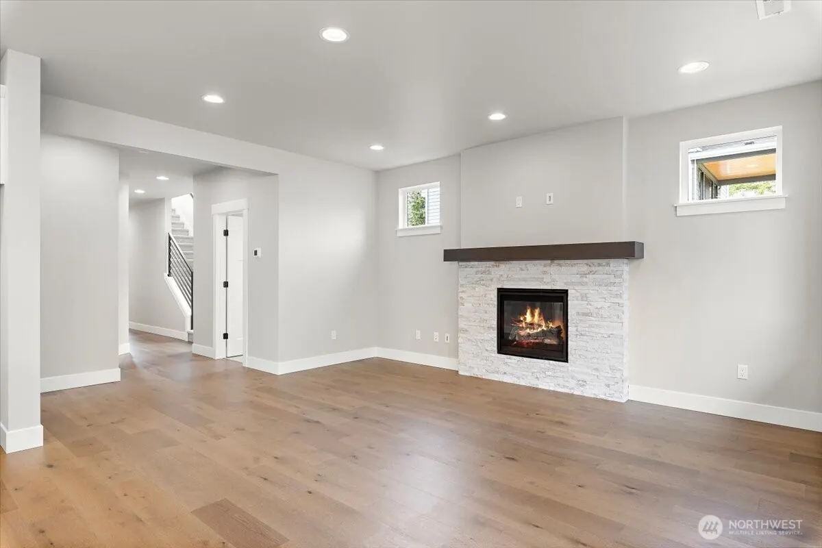 221 156th Place SW #MG 08, Lynnwood, WA 98087