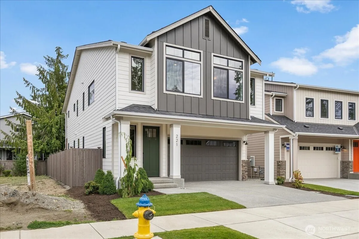 221 156th Place SW #MG 08, Lynnwood, WA 98087