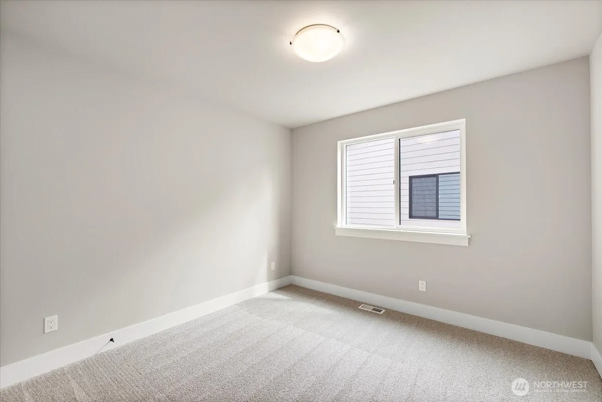 221 156th Place SW #MG 08, Lynnwood, WA 98087