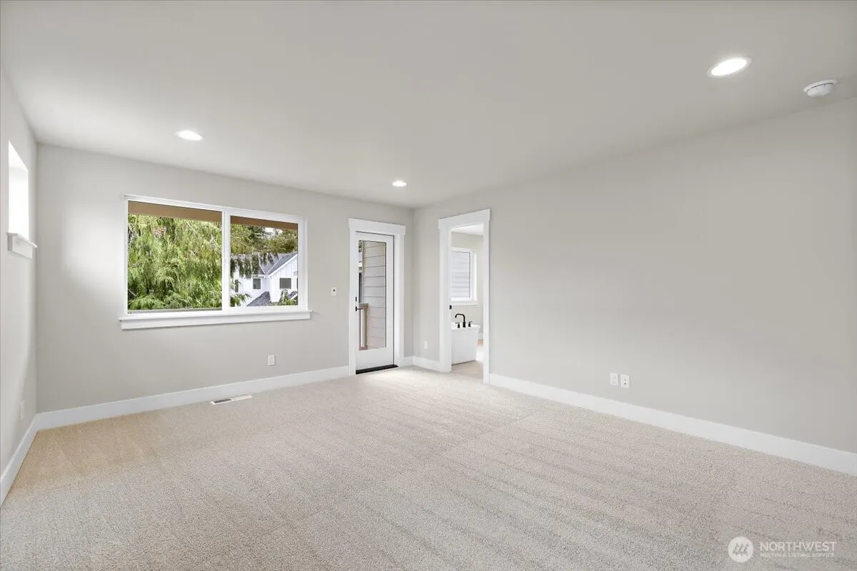 221 156th Place SW #MG 08, Lynnwood, WA 98087