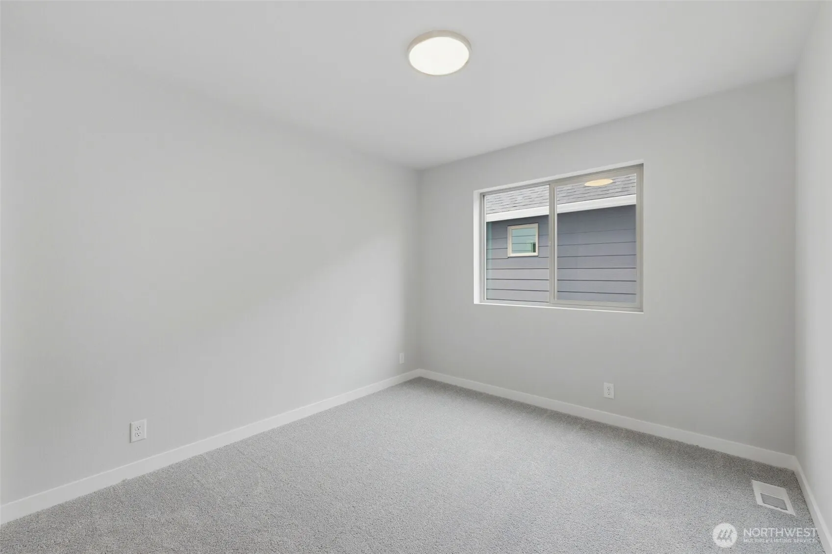 25616 124th Place SE #15, Kent, WA 98030