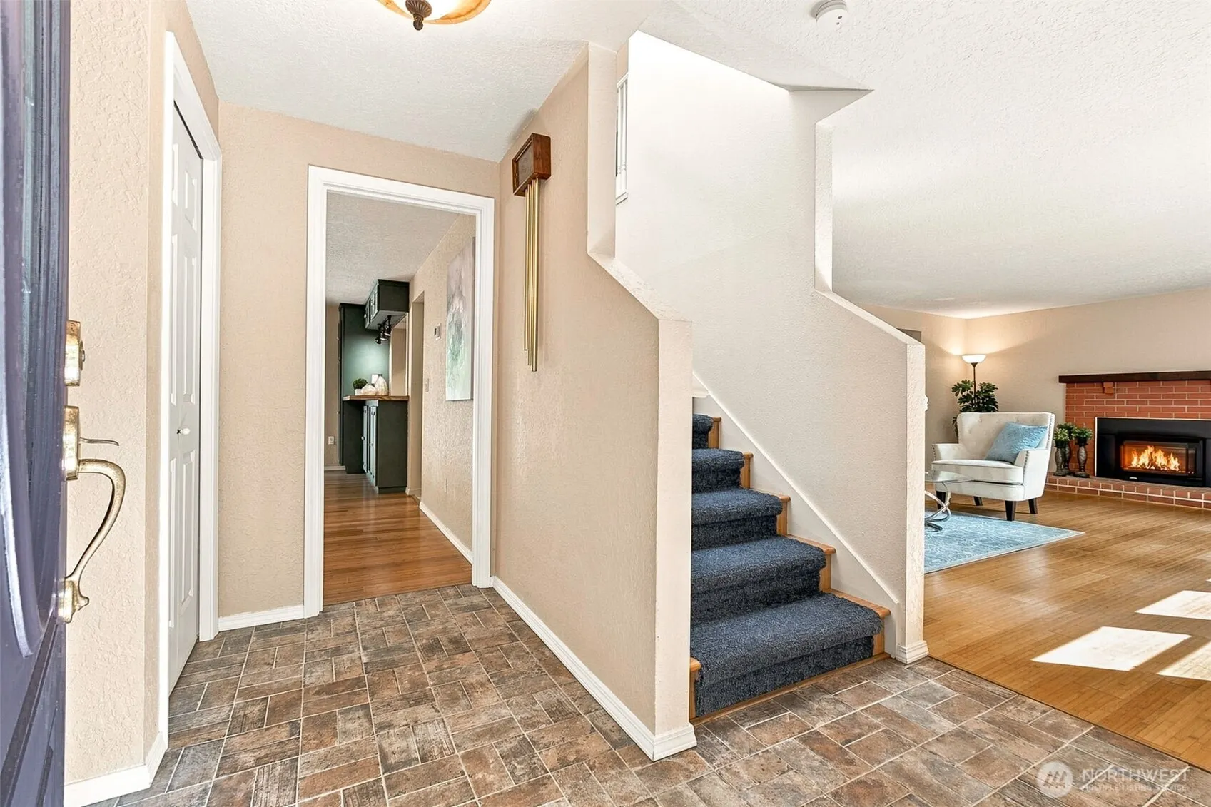 28222 183rd Avenue SE, Kent, WA 98042