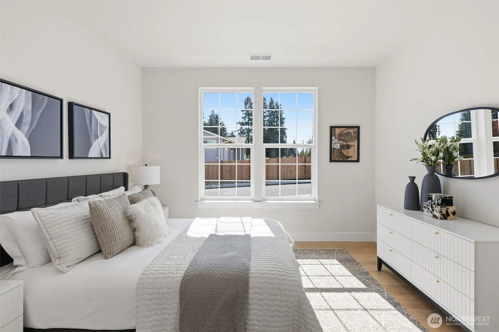 5 213th Place SW, Bothell, WA 98021