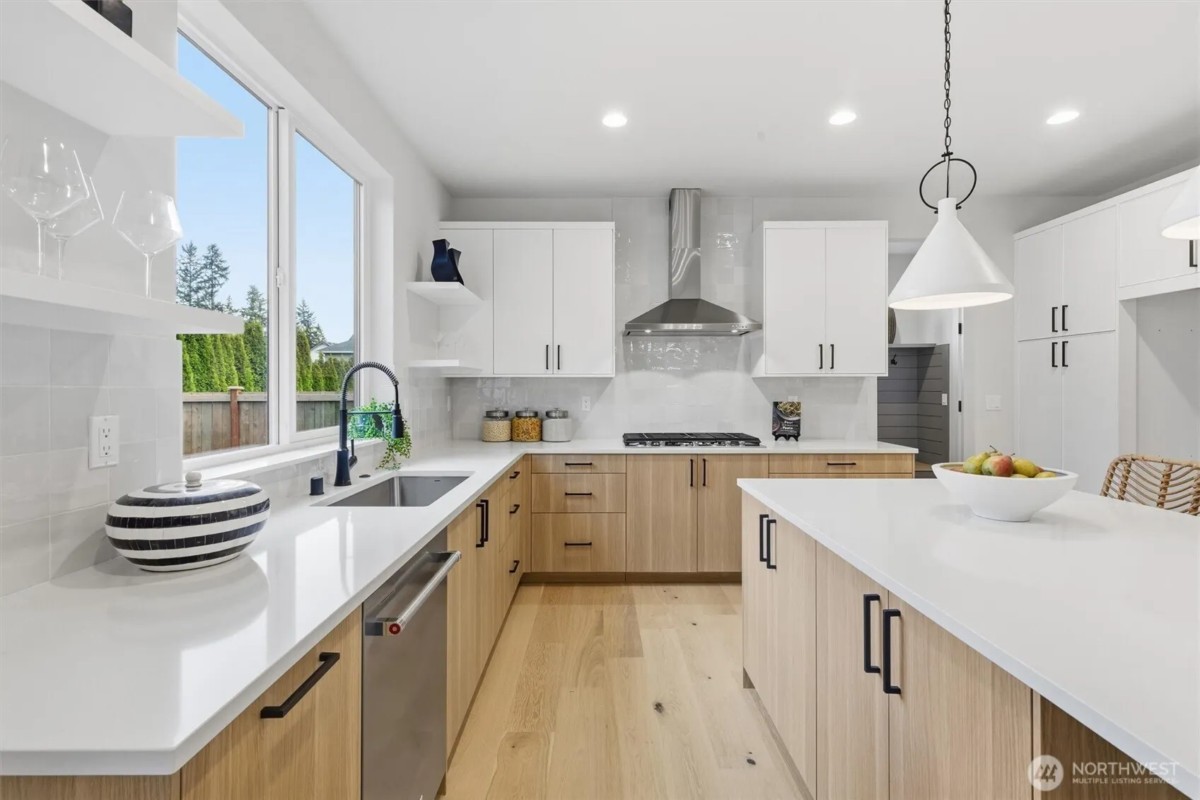 5 213th Place SW, Bothell, WA 98021